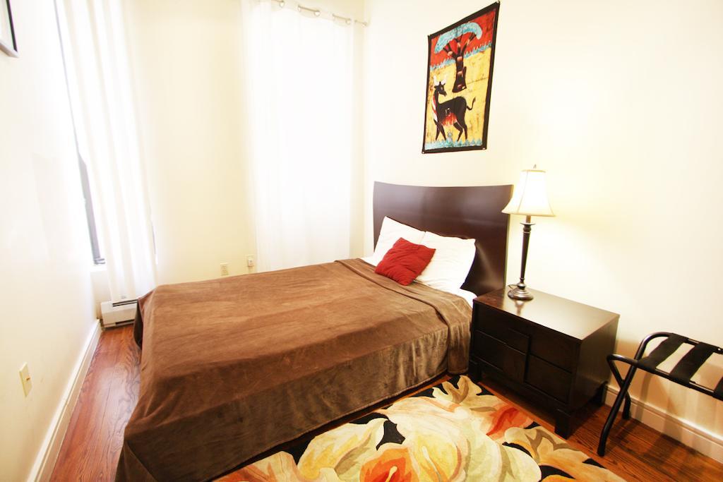 Luxury Living Suites New York Szoba fotó